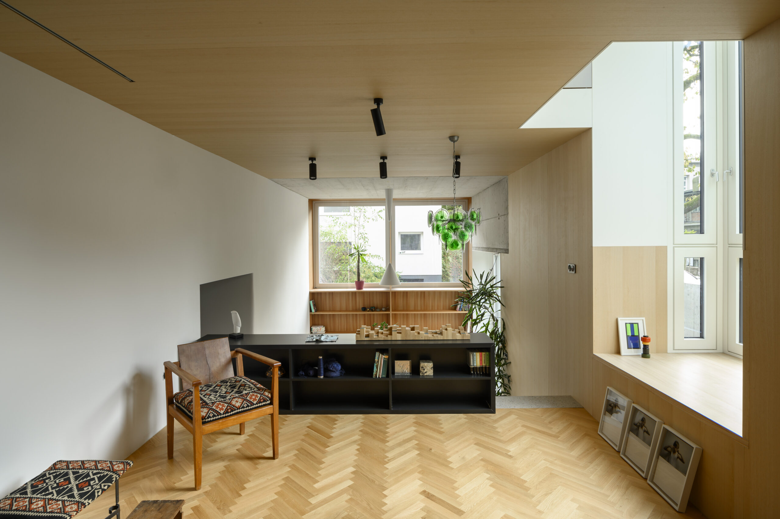 Prenova dveh vrstnih hiš stanovanjske zadruge »Progres – Mirje« v Ljubljani, 2023, arhitektura: Dans arhitekti, foto: Miran Kambič