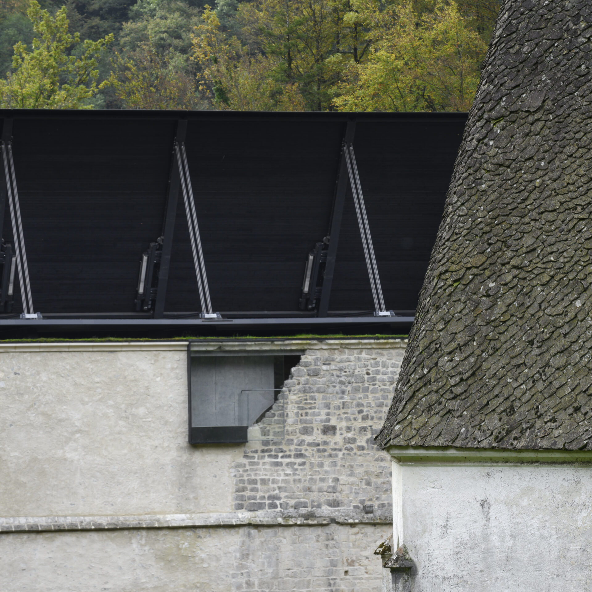 V ožji izbor za nagrado EU Mies van der Rohe sta se uvrstili tudi dve slovenski arhitekturi