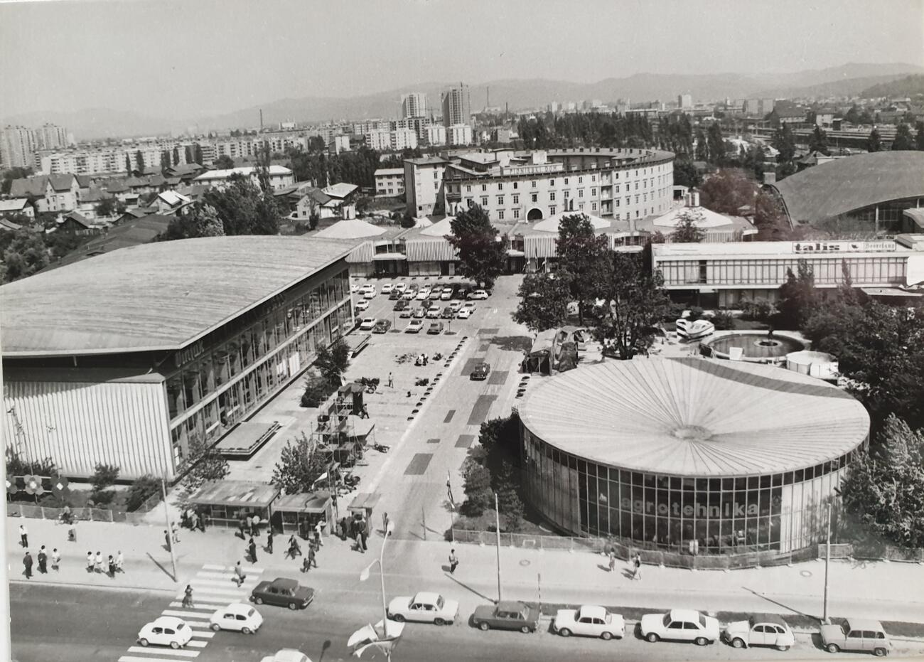 Dan arhitektov 2025 - Ogled Gospodarskega razstavišča 