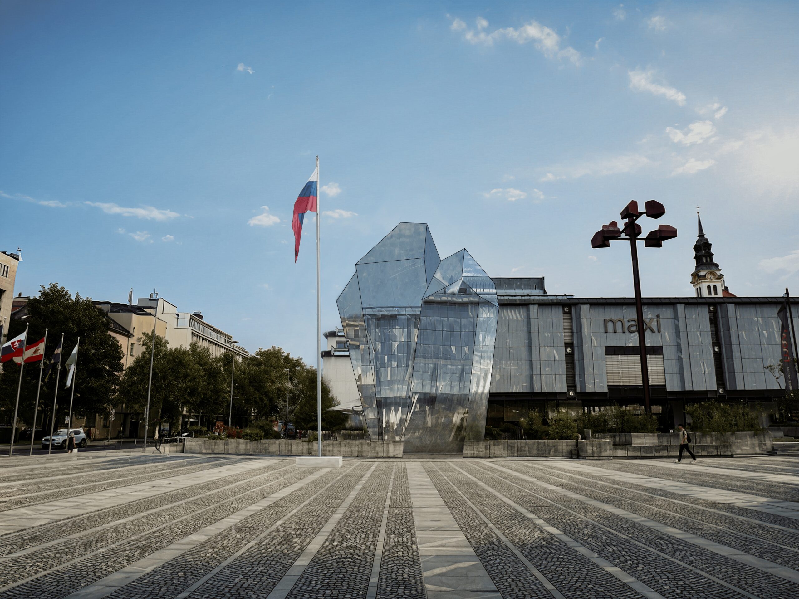 Nenagrajeni: 8881, delovna številka: 28